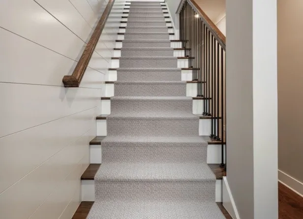 Anderson-Tuftex-Runner-img-2 Anderson-Tuftex-Runner-img-2